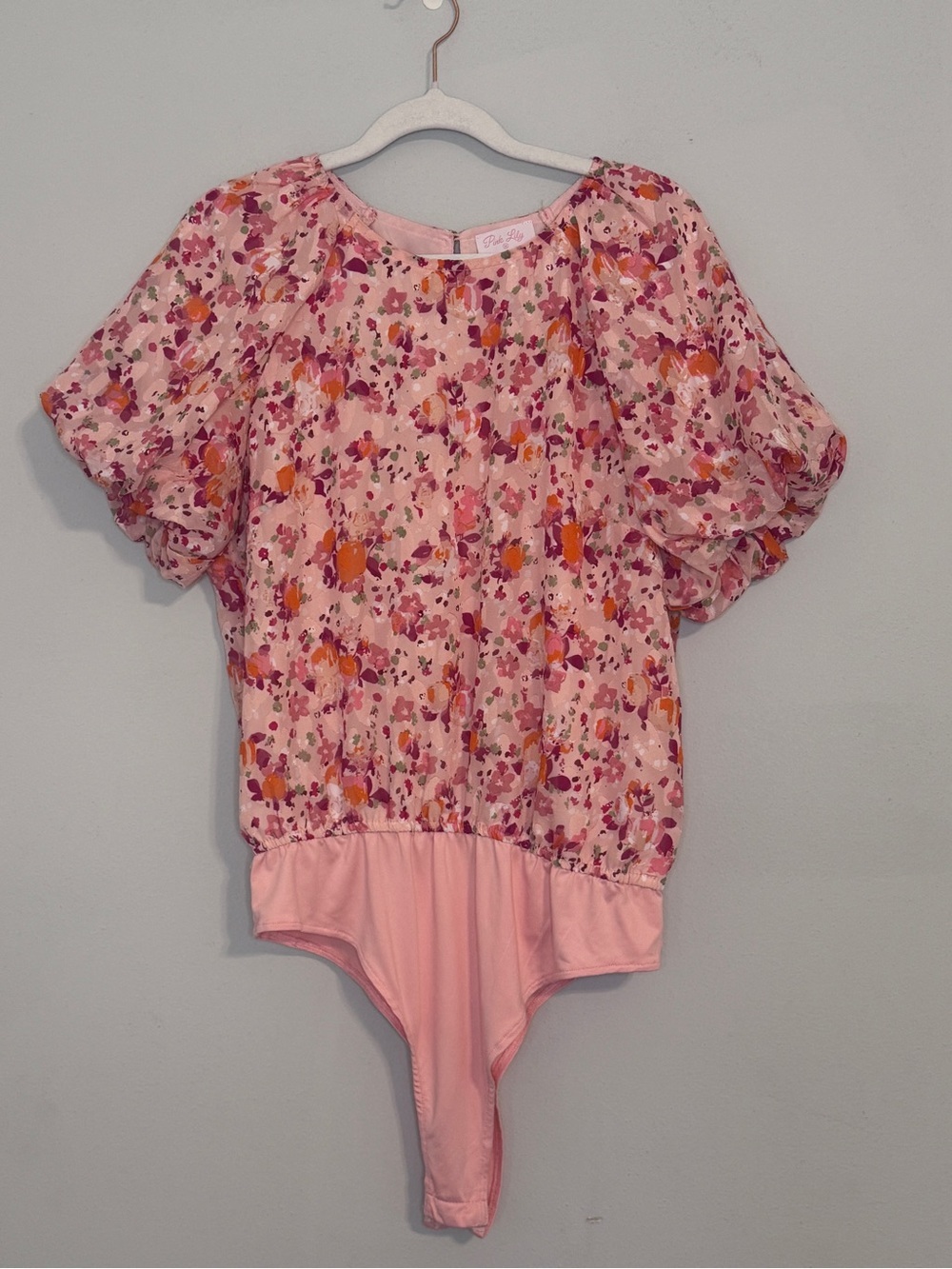 Pink Lily floral bodysuit - Medium